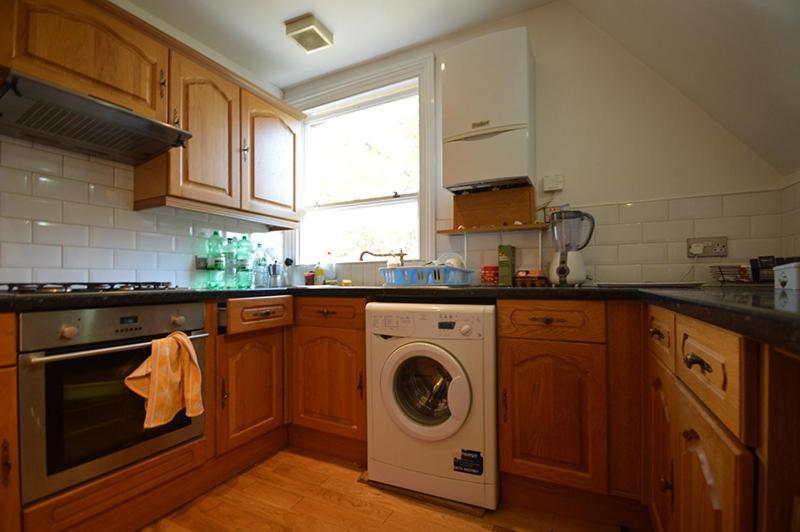 2 Bedroom Top Floor Flat, West Dulwich Free Street Parking London Exterior photo